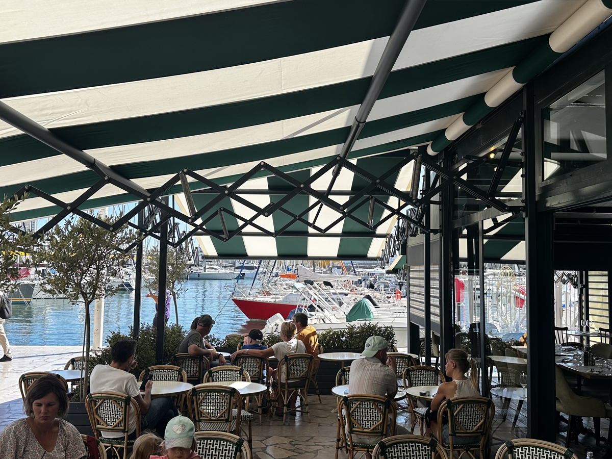 Projet 1 — Store pantographe sur terrasse